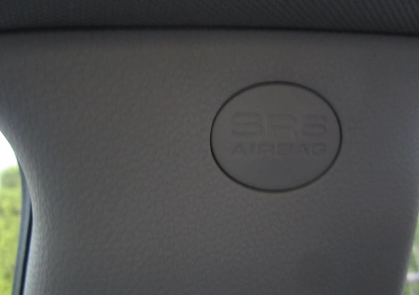Kia Carens cena 14800 przebieg: 129000, rok produkcji 2007 z Zabłudów małe 301